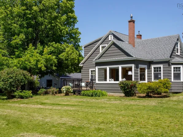 160 Cottage St, Berwick, NS B0P 1E0
