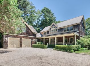 100 Pantigo Rd, East Hampton, NY 11937