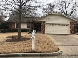 2616 W 68th St, Tulsa, OK 74132