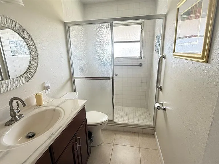 1528 Council Dr — Photo 14