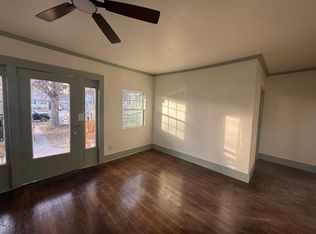 623 N Main St, Sand Springs, OK 74063