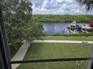 2512 SE Anchorage Cv APT F-3, Port Saint Lucie, FL 34952