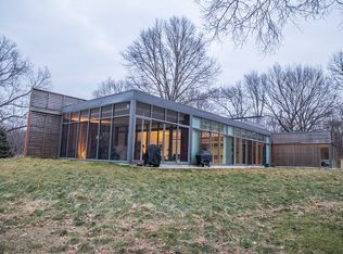 3901 Meadow Dr, Michigan City, IN 46360