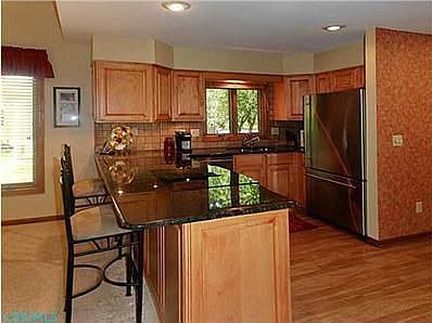 5th image of 913 Babbington Ct