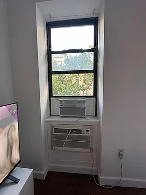 Rented by Owner | media 9