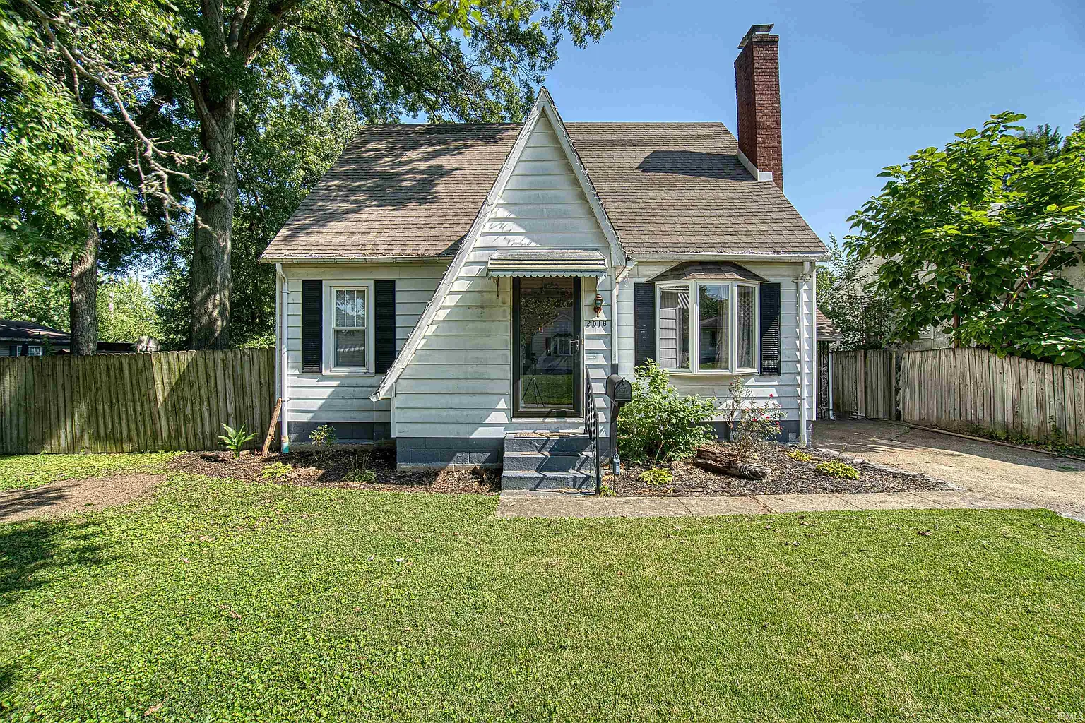 2016 Frisse Ave photo 1