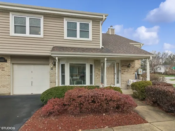 1905 Wisteria Ct APT 1, Naperville, IL 60565