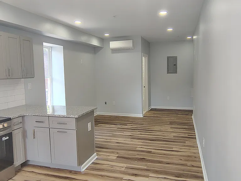 3412 N 19th St #2 — Photo 7