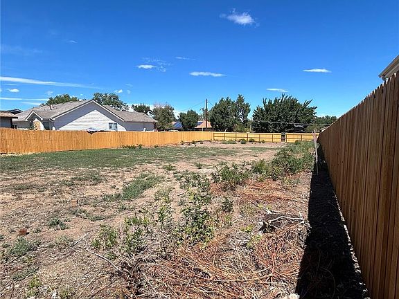 4th image of 2490 W Aspen Court