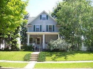 818 Delaware Ave, Saint Paul, MN 55107