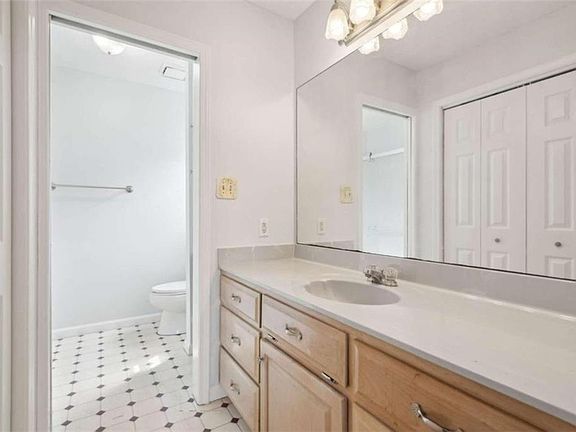 5th image of 836 Hog Mountain Rd