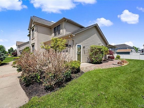4th image of 2322 Hobblebush Ln