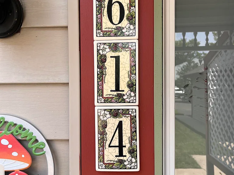 614 Lake Front — Photo 29