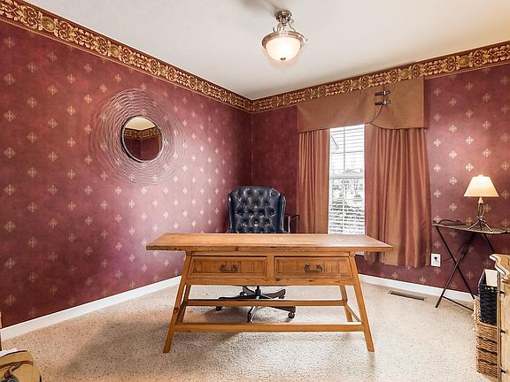 5th image of 1118 Carnoustie Cir