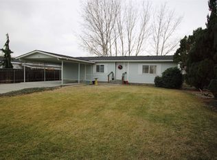 408 N Cedar Ave, Pasco, WA 99301