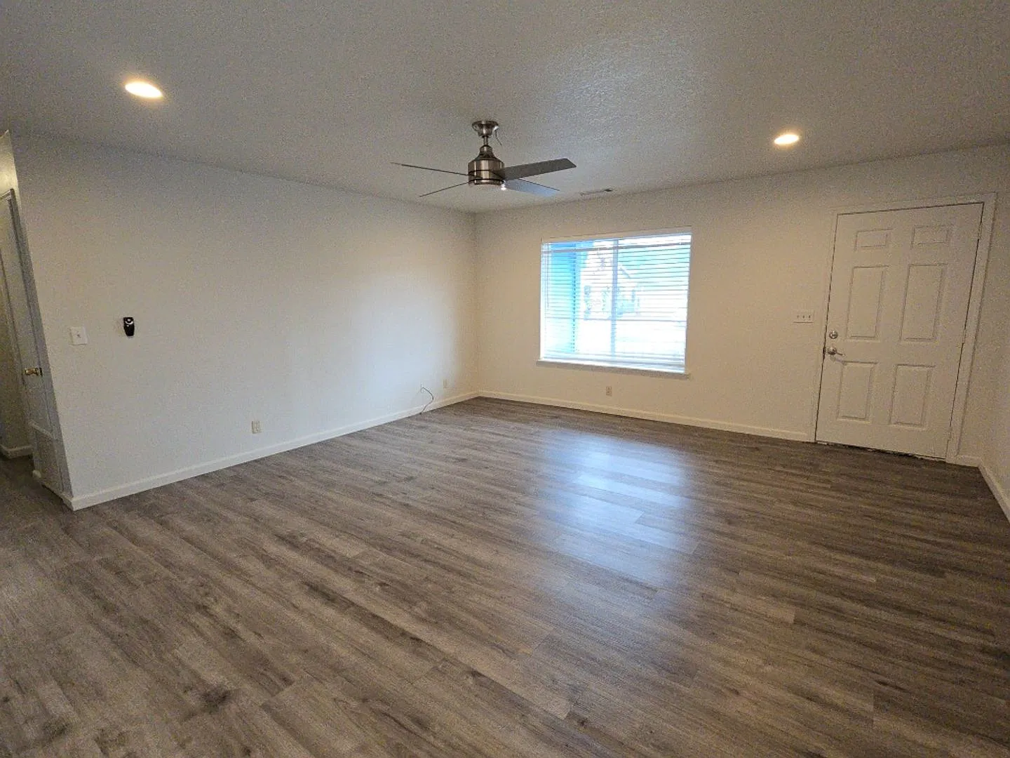 Pet-friendly 5 Bedroom Home in Fortuna! — Photo 2