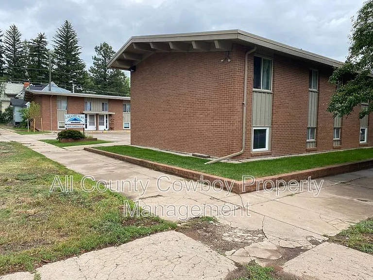 1000 E Garfield St #13 — Photo 21