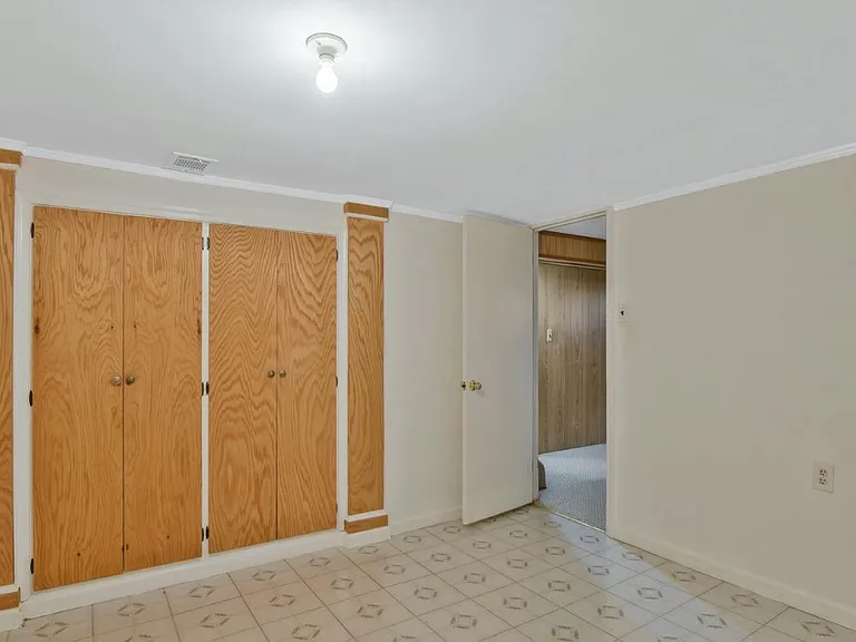 4038 Poplar St — Photo 28