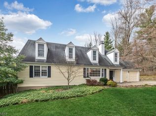 72 Long Hill Rd, Basking Ridge, NJ 07920
