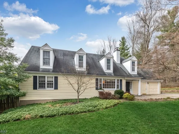72 Long Hill Rd, Harding Twp., NJ 07920