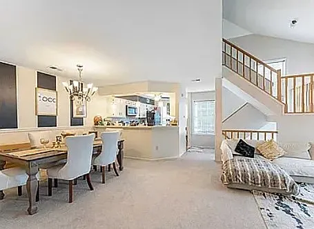 116 Harvest Ln — Photo 2