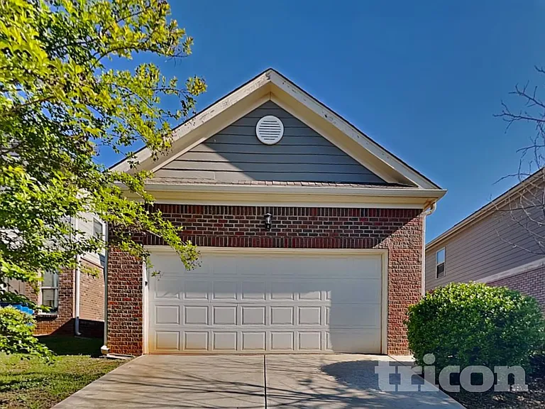 165 Daisy Cir — Photo 15