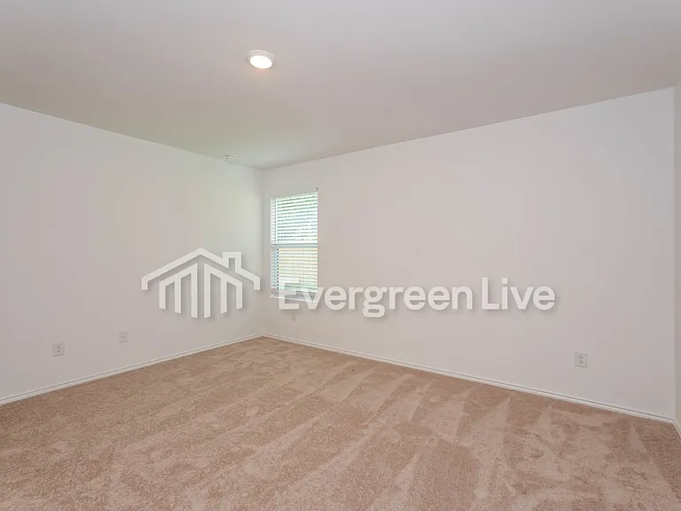 118 Harvest St — Photo 7