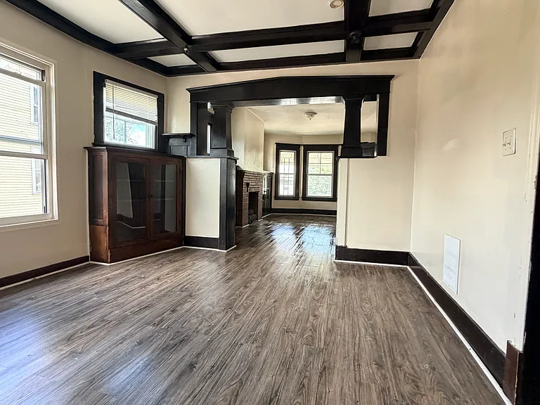 83 Edna Pl #2 — Photo 7