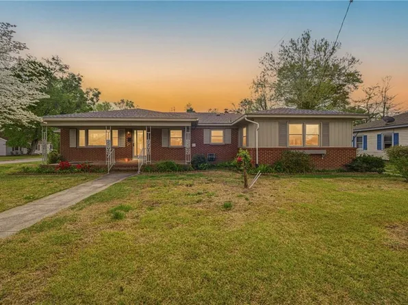 206 Hiland Park Ave, Hertford, NC 27944