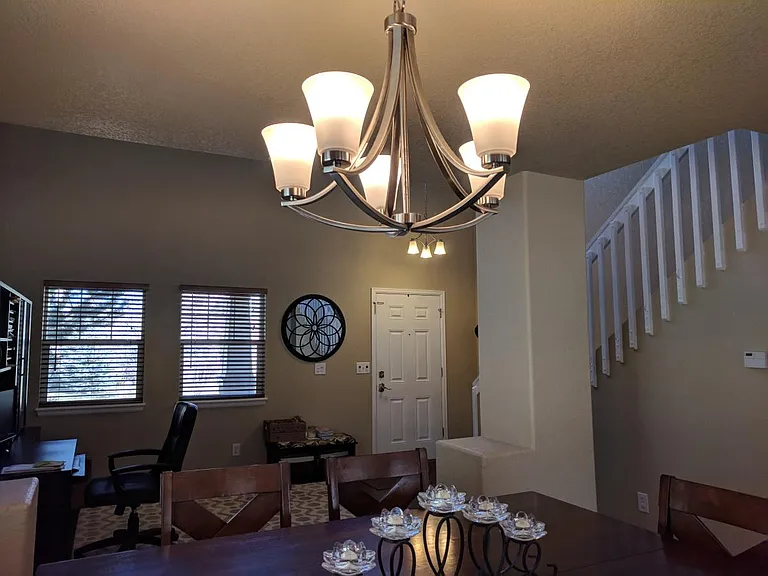 2156 Pinon Dr — Photo 2