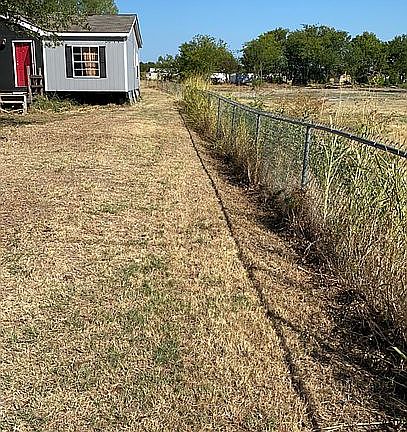 3rd image of 8739 Cottonwood Ln