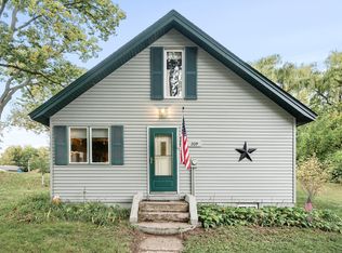 209 Xenia Ave NW, Elk River, MN 55330