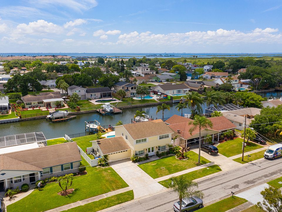 1st image of 4659 Bay Crest Dr