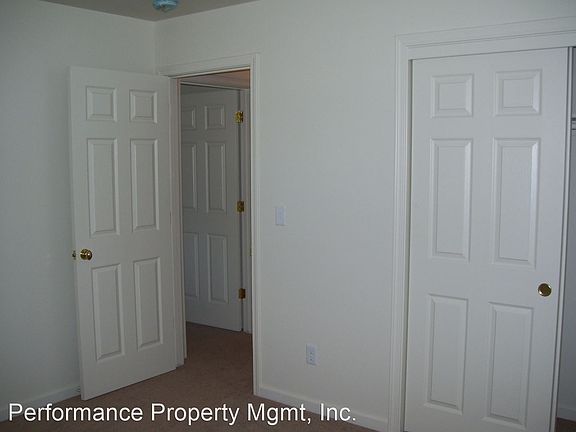 5th image of 2237 W Dayton Ave