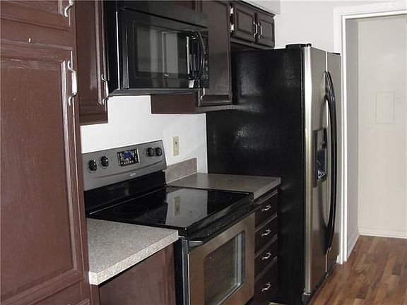 2nd image of 3550 Country Square Dr #A