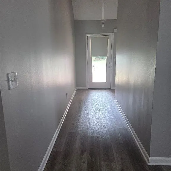 45 Robertford Dr — Photo 2
