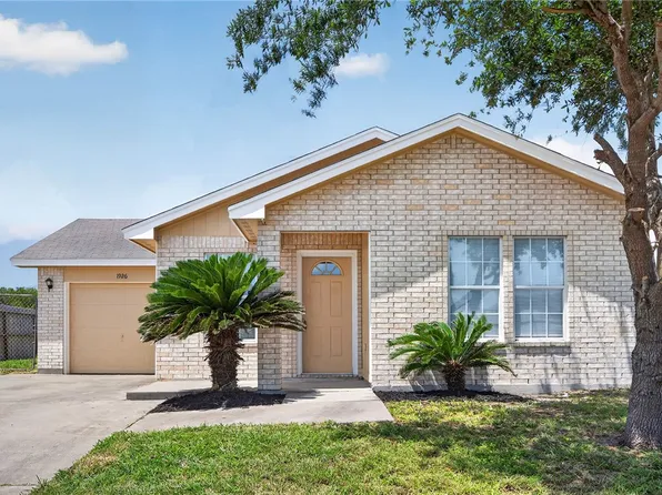 1926 El Monte St, Corpus Christi, TX 78417