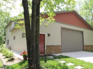 8546 Paradise Beach Rd, Brainerd, MN 56401