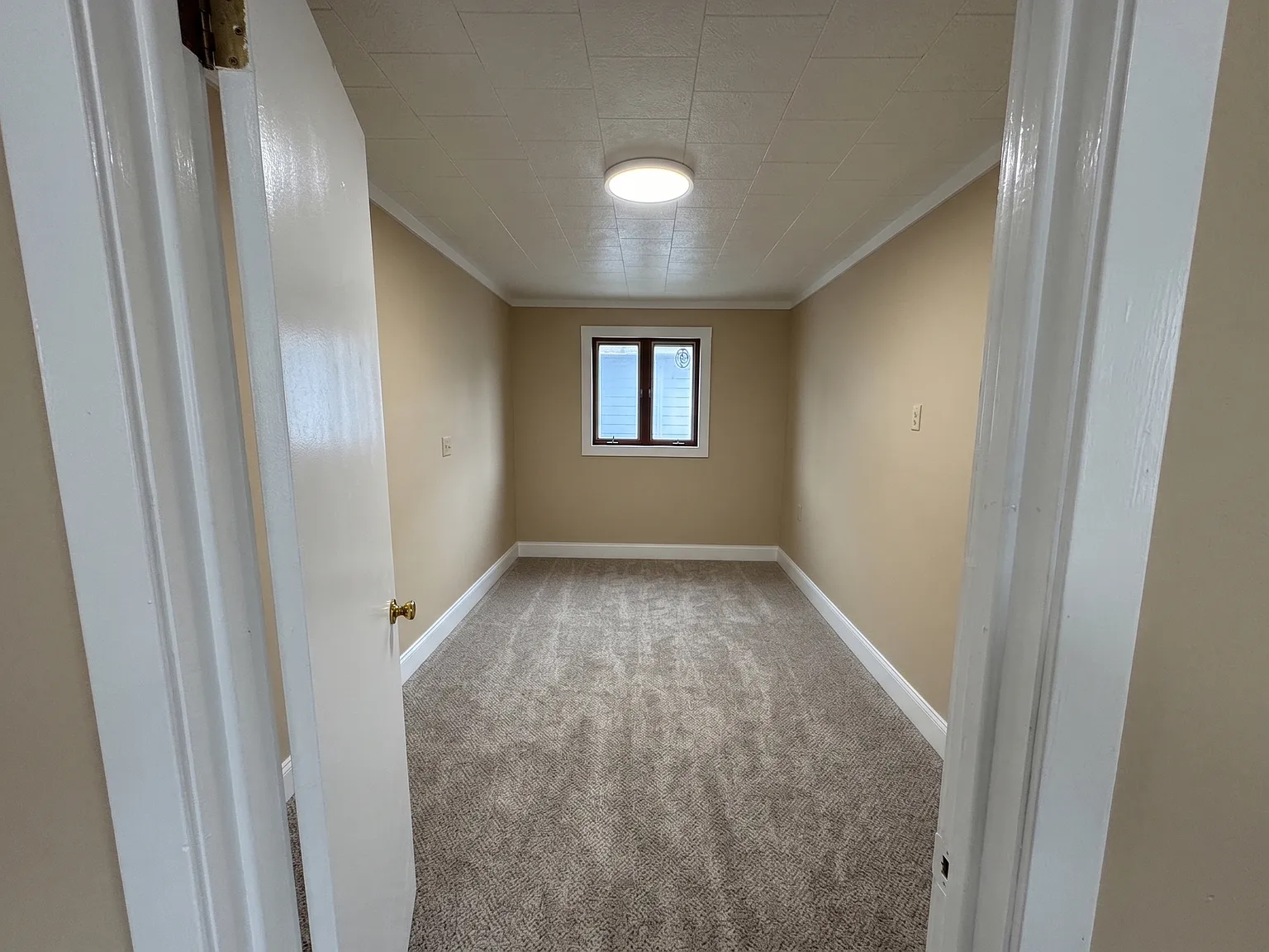 2 bed, 900 sqft, $1,200 — Photo 4