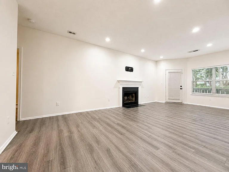 14314 Climbing Rose Way #102 — Photo 14
