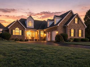 317 Meadow Beauty Ct, Waynesboro, VA 22980