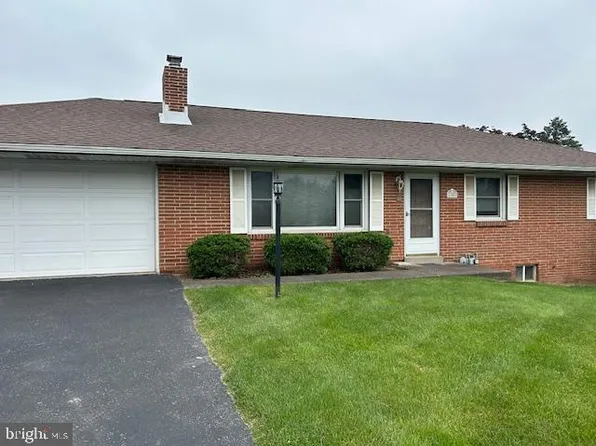 1351 Norton Rd, Steelton, PA 17113