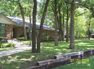 3104 Broken Bow Ct, Edmond, OK 73013