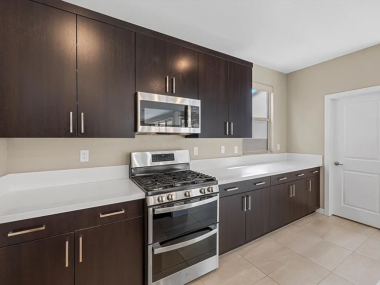 537 Monarch Ridge Ct — Photo 12