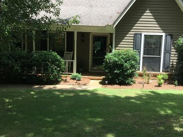 413 Meadowlawn Dr, Oxford, MS 38655
