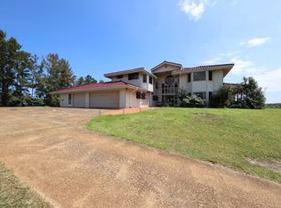 5370 Kaehulua Rd, Kapaa, HI 96746