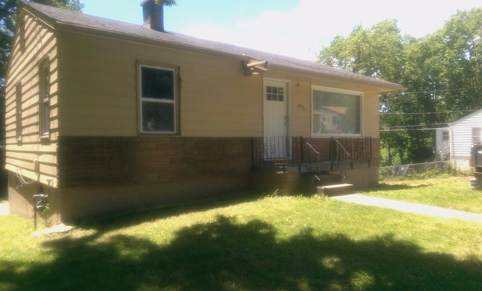 1st image of 5201 E 30th St