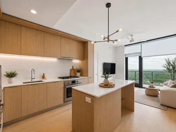 44 East Ave #2108, Austin, TX 78701