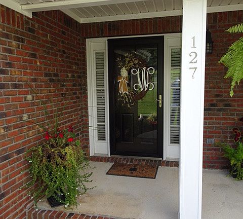 4th image of 127 Blaze Dr