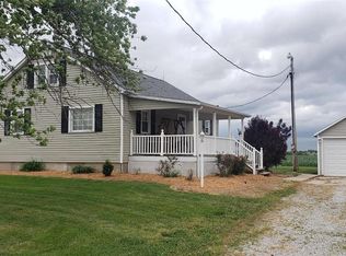 7302 Hoffman Rd, Centralia, IL 62801